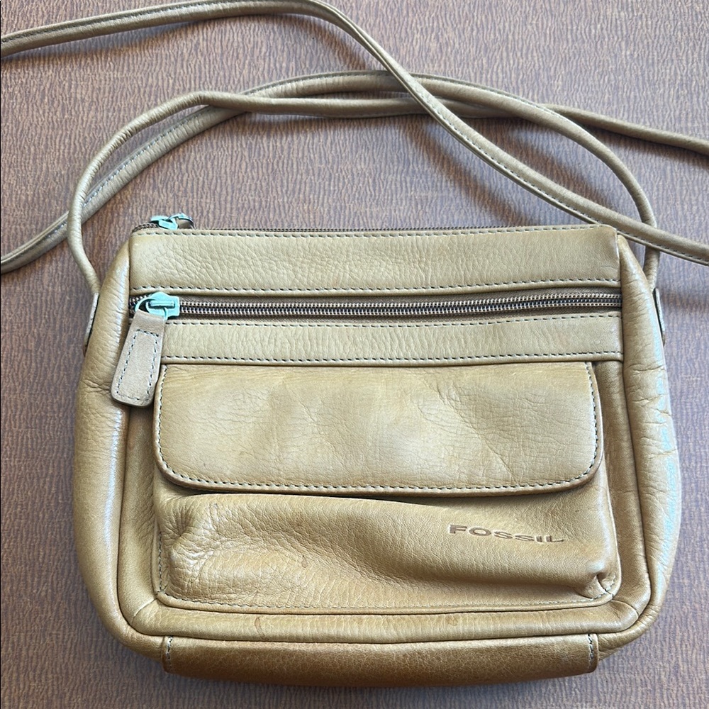 Fossil Tan Leather Crossbody Bag‎